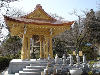 光明寺の鐘付き堂